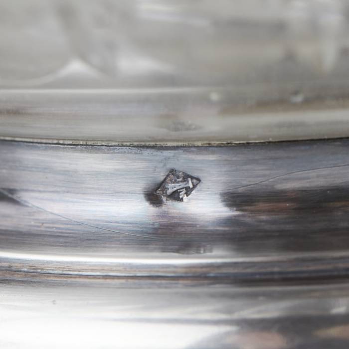 Cruche en verre français pour une tasse ou de l`eau en argent. Fin du 19ème siècle. 