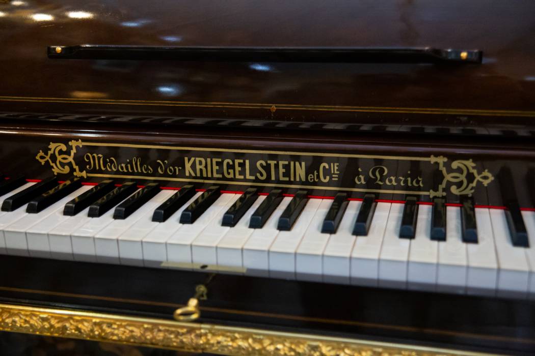 Piano unique de KRIEGELSTEIN Paris, France, 19ème siècle.