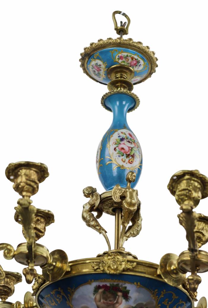 Lustre à 15 bougies de style Louis XVI. Sèvres. 