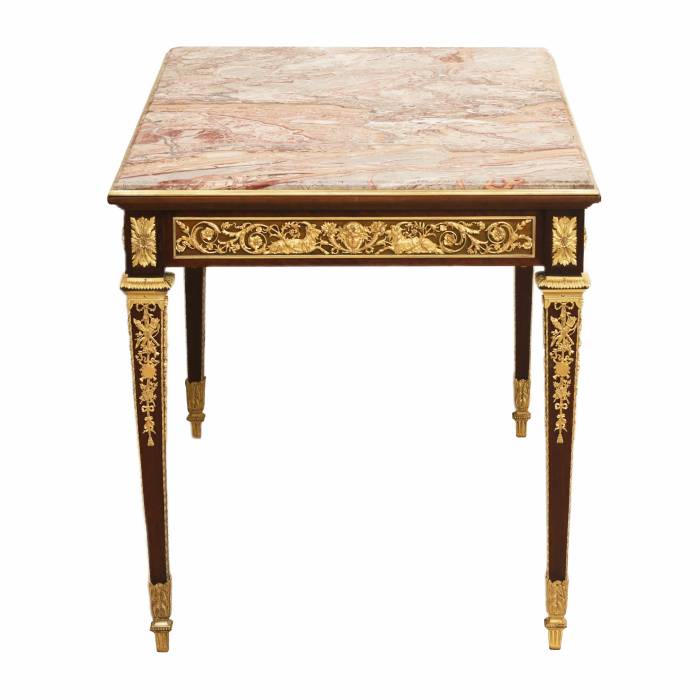 Magnifique table modèle SORMANI. France. 19ème siècle. 