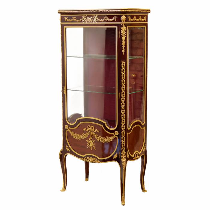 Showcase in mahogany and gilded bronze in Sormani style. France 19th century.