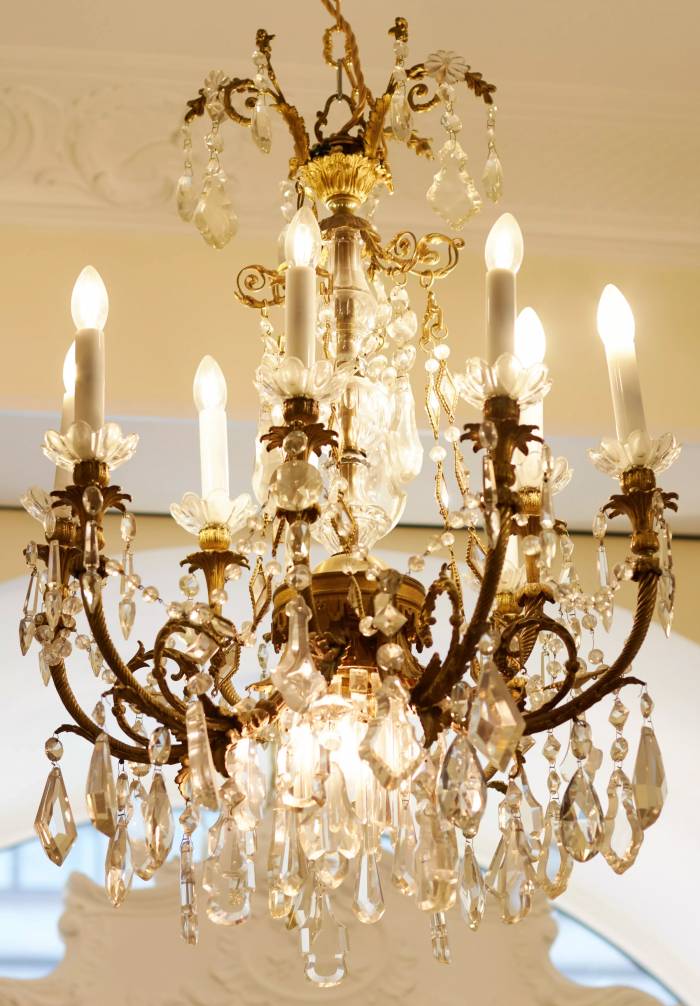 Chandelier Louis XVI. 