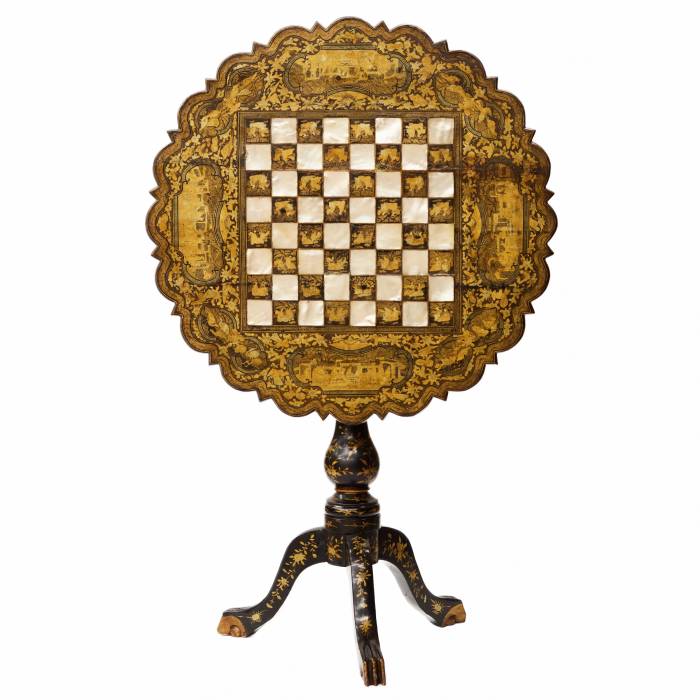 Chess table of exquisite workmanship. China. 19th century.