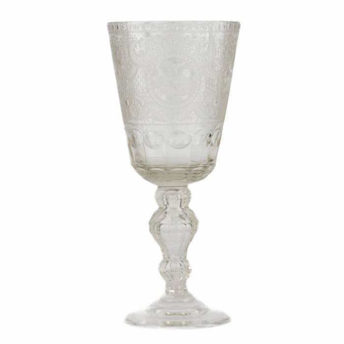 A glass tray goblet with a monogram and a portrait of Elizaveta Petrovna. Russia.19th century. 