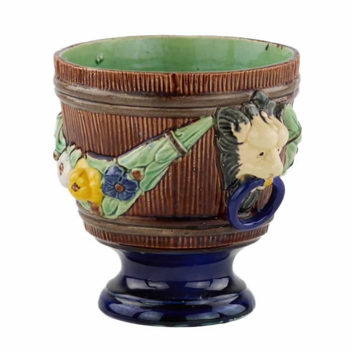 A small majolica flowerpot from the S.I. factory. Maslennikova. 1880s. 