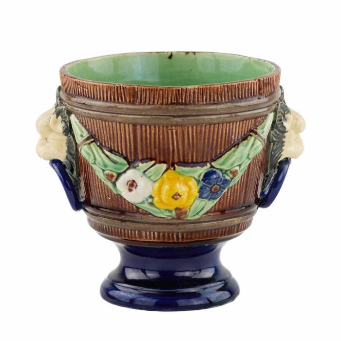 A small majolica flowerpot from the S.I. factory. Maslennikova. 1880s. 