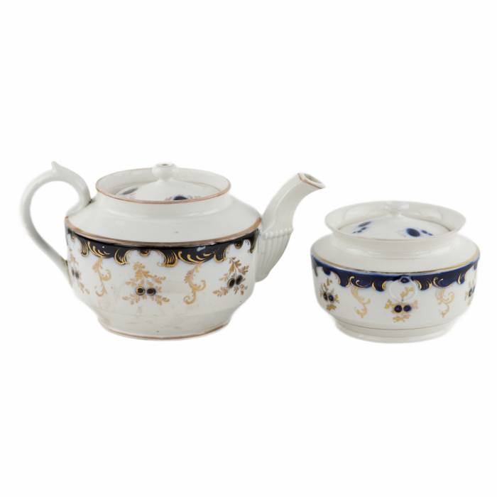 Kuznetsov`s tea porcelain service. Riga, mid-19th century. 