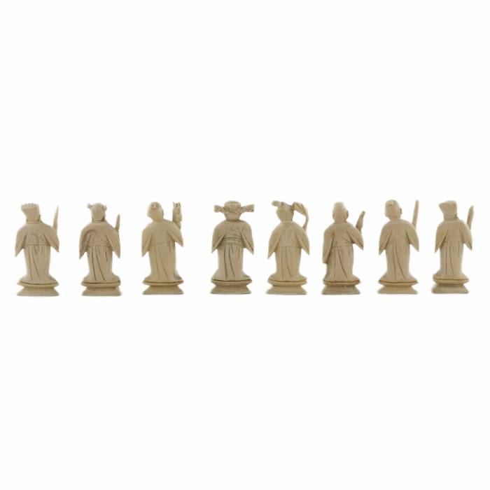 A beautiful set of Chinese ivory chess pieces. The turn of the 19th-20th centuries. 