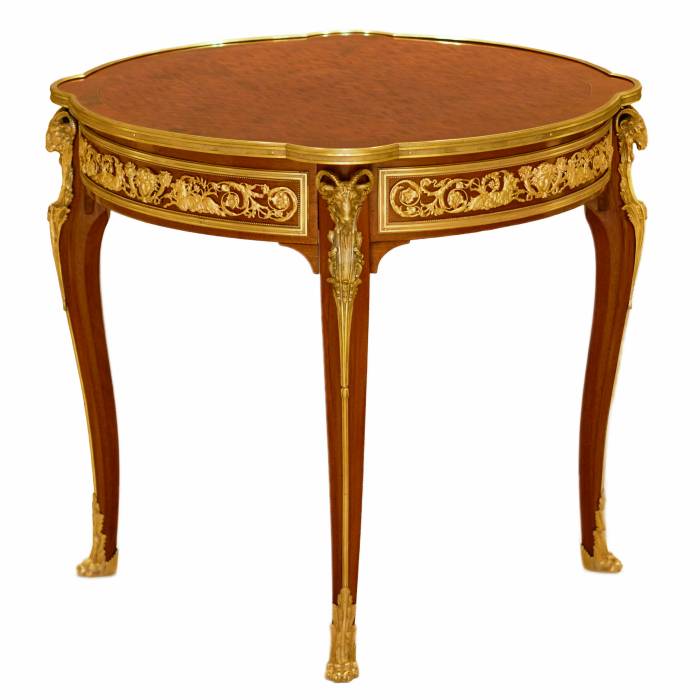 Mahogany table decorated with marquetry in the style of Louis XV, Francois Linke. Late 19th century 