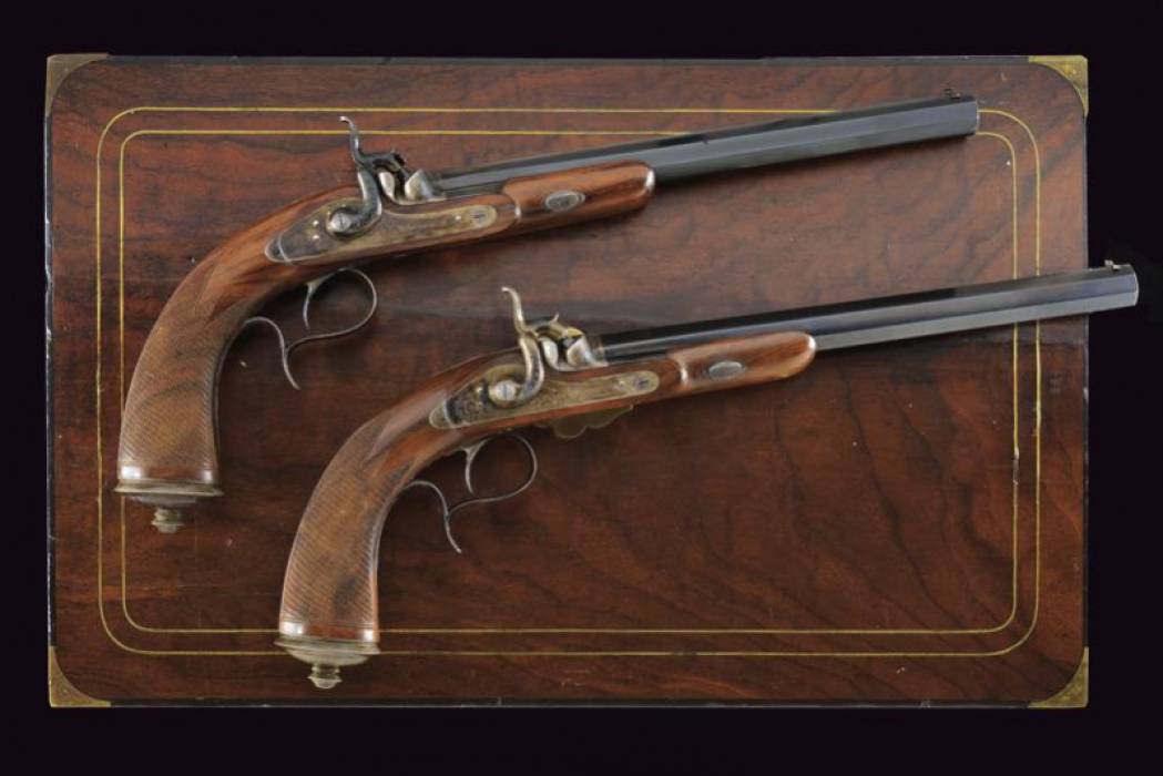 Une paire de pistolets de duel de l`armurier de la cour de Nicolas Ier - Bertrand. Saint-Pétersbourg. Milieu du 19ème siècle. 