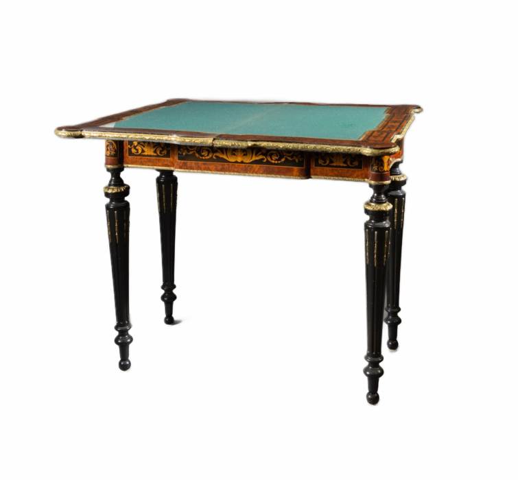 Gaming table decorated with a pattern using marquetry technique. France. Late 19th century 