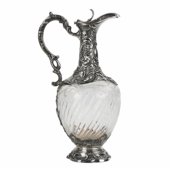Crystal wine jug in silver, Louis XV style. France. 19th century. 