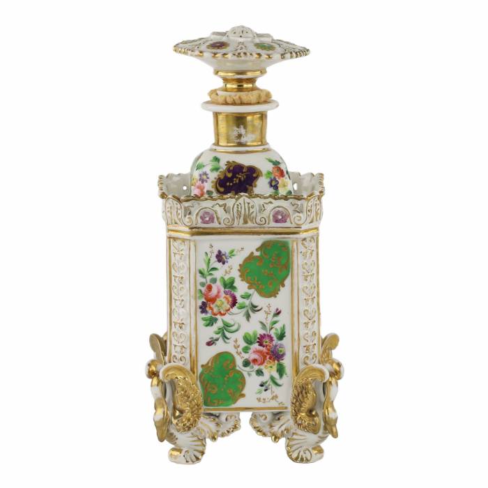 Perfume bottle made of French polychrome and gilded porcelain. Jacob Petit 19th century 