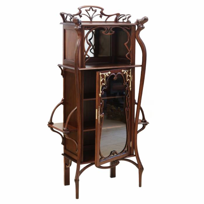 Natural wood display case in Art Nouveau style. France, early 20th century 
