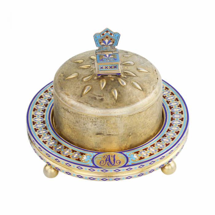 SILVER BUTTER DISH IN THE FORM OF A FESTIVE LOAF WITH SALT THRONE PAVEL OVCHINNIKOV FIRM, MOSCOW, 1896