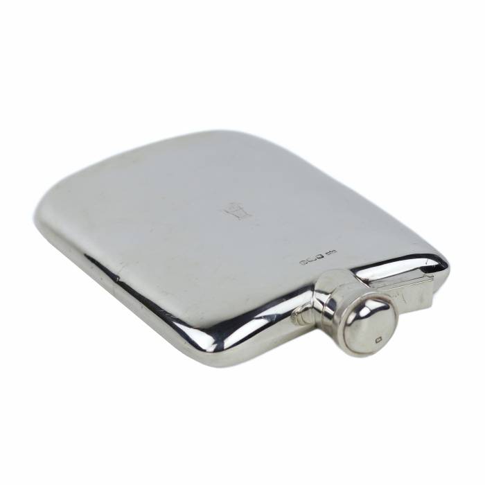 SILVER HIP FLASK. MAPPIN & WEBB. SHEFFIELD, ENGLAND. 1918