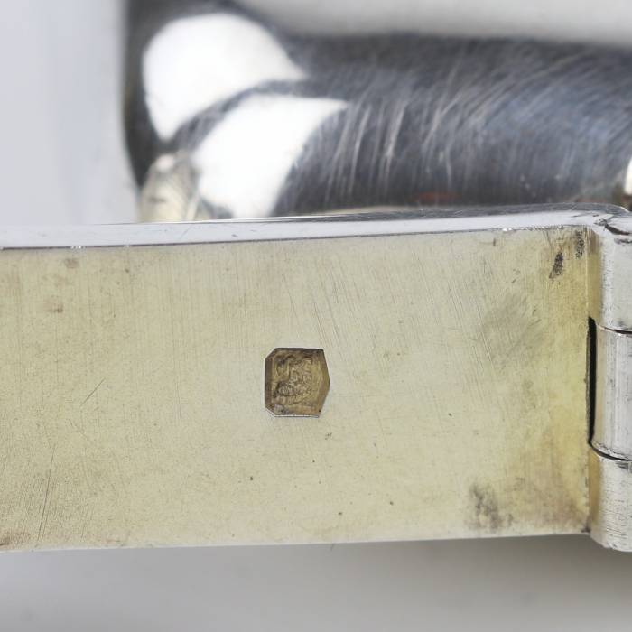 SILVER HIP FLASK. MAPPIN & WEBB. SHEFFIELD, ENGLAND. 1918