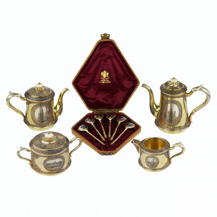 TEA AND COFFEE SET BY P. OVCHINNIKOV MOSCOW, LATE 19TH CENTURY