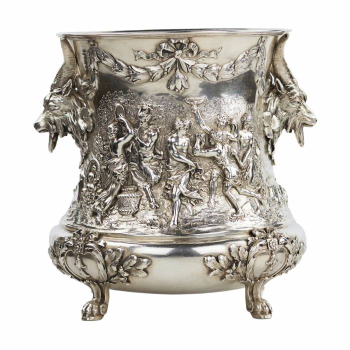 SILVER CHAMPAGNE BUCKET WITH BACCHANALIAN SCENE AND SATYR HEAD HANDLES EUROPE, 19TH CENTURY
