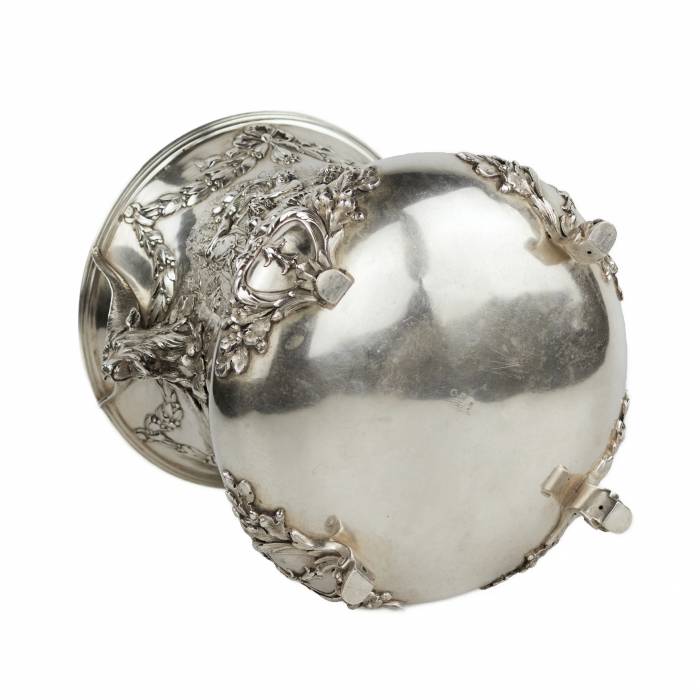 SILVER CHAMPAGNE BUCKET WITH BACCHANALIAN SCENE AND SATYR HEAD HANDLES EUROPE, 19TH CENTURY