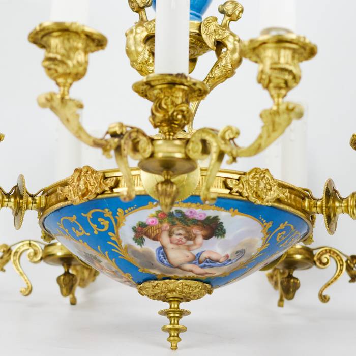 A 15-candle chandelier in the Louis XVI style. Sevres. 