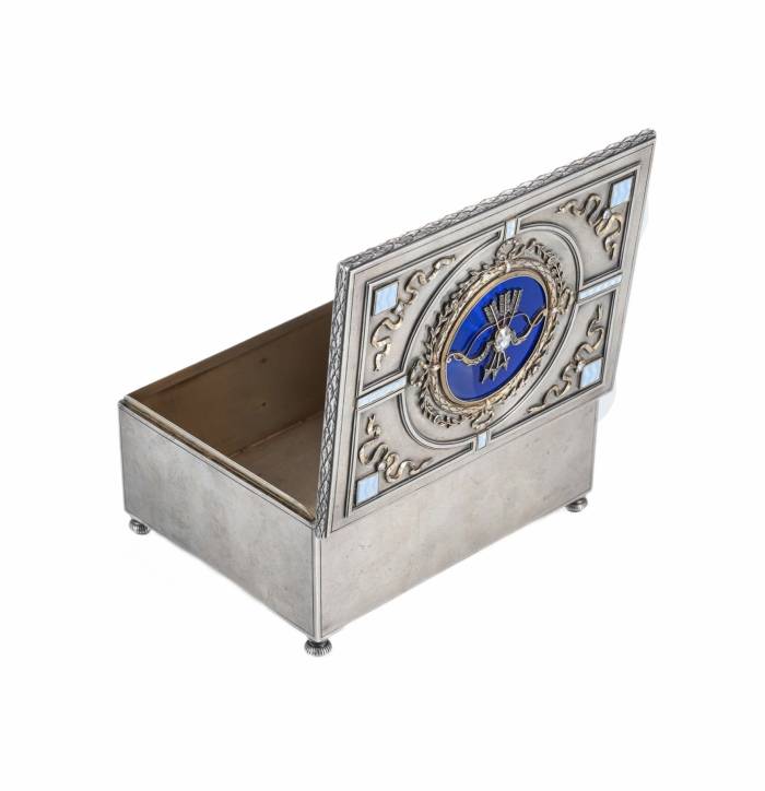 SILVER CASKET WITH ENAMEL AND DIAMONDS, WORKSHOP OF KARL FABERGÉ, MOSCOW, CIRCA 1900 RUSSIA
