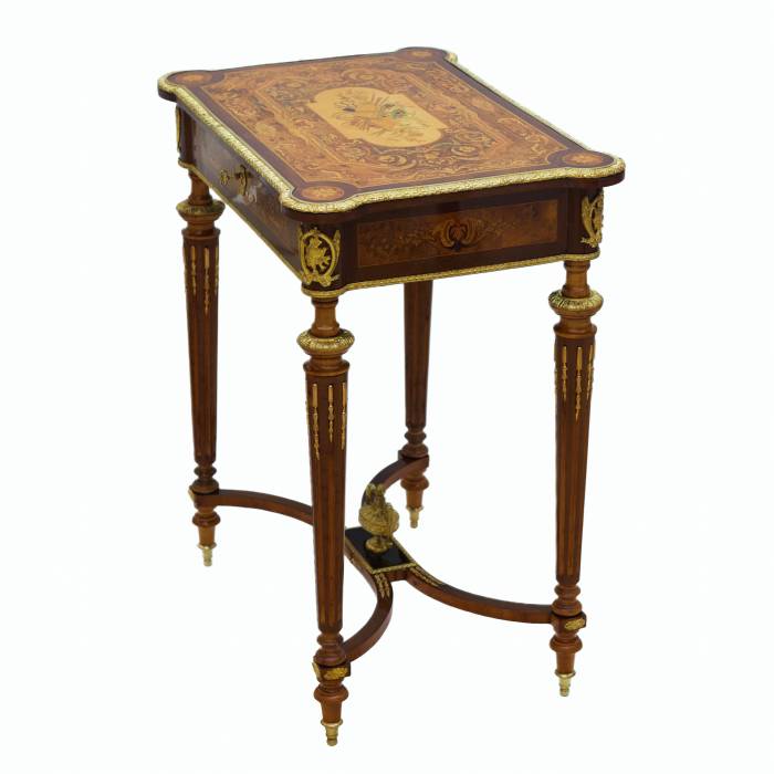WRITING DESK WITH MARQUETRY AND GILT BRONZE MOUNTS  FRANCE, LATE 19TH CENTURY
