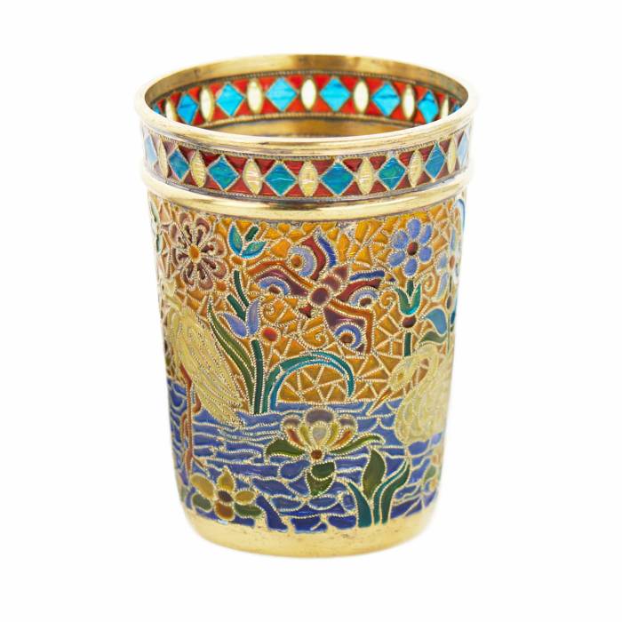 SILVER SHOT CUP WITH POLYCHROME PLIQUE-À-JOUR ENAMEL. PAVEL OVCHINNIKOV WORKSHOP RUSSIA, MOSCOW, TURN OF THE 19TH–20TH CENTURIES