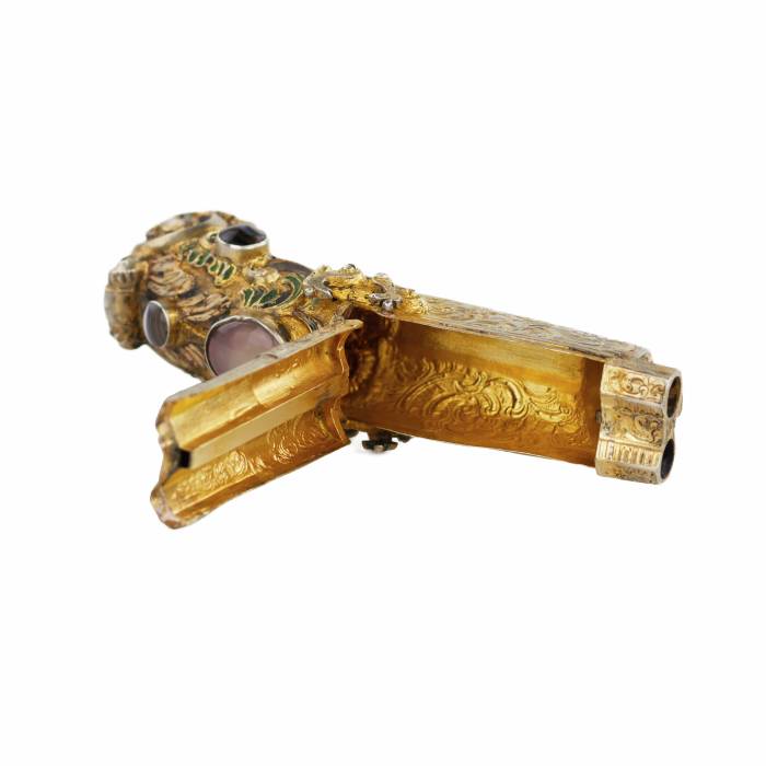 SNUFF BOX IN THE FORM OF A DOUBLE-BARREL PISTOL CENTRAL EUROPE, 19TH CENTURY