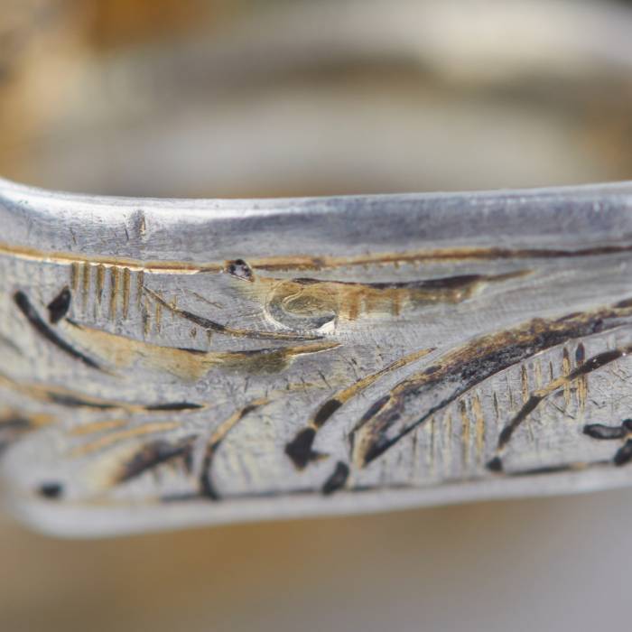 SNUFF BOX IN THE FORM OF A DOUBLE-BARREL PISTOL CENTRAL EUROPE, 19TH CENTURY