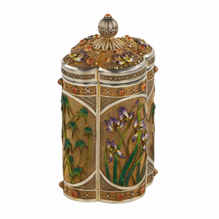 СЕРЕБРЯНАЯ БАНКА ДЛЯ ЧАЯ С ЭМАЛЯМИ И КАБОШОНАМИ  КИТАЙ, XX ВЕК