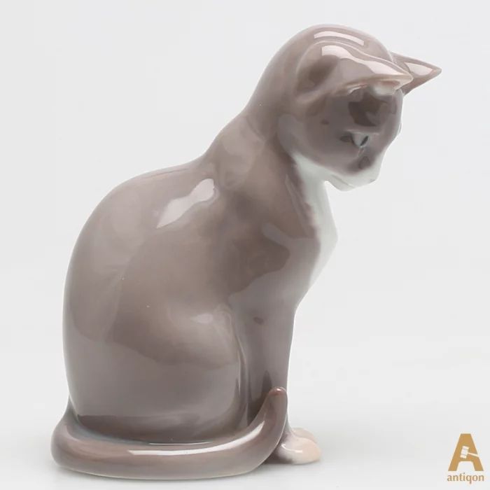 Figurine Cat "B&G"