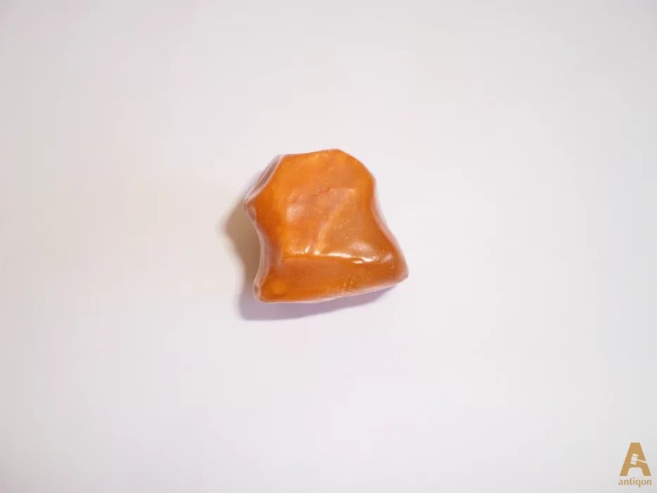 Antique amber