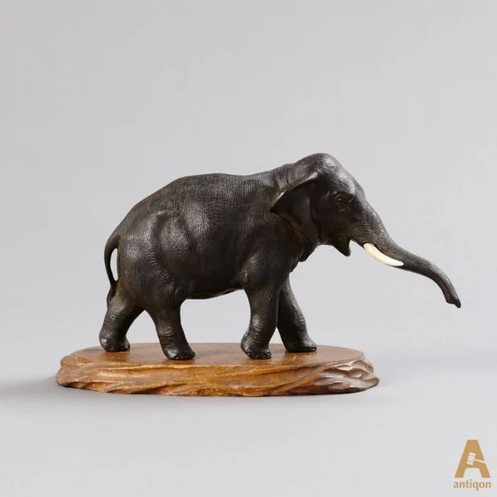 Bronze sculpture "Elephant"