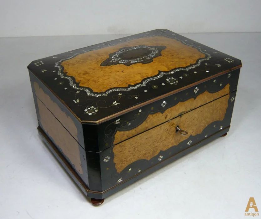 Jewelry Casket