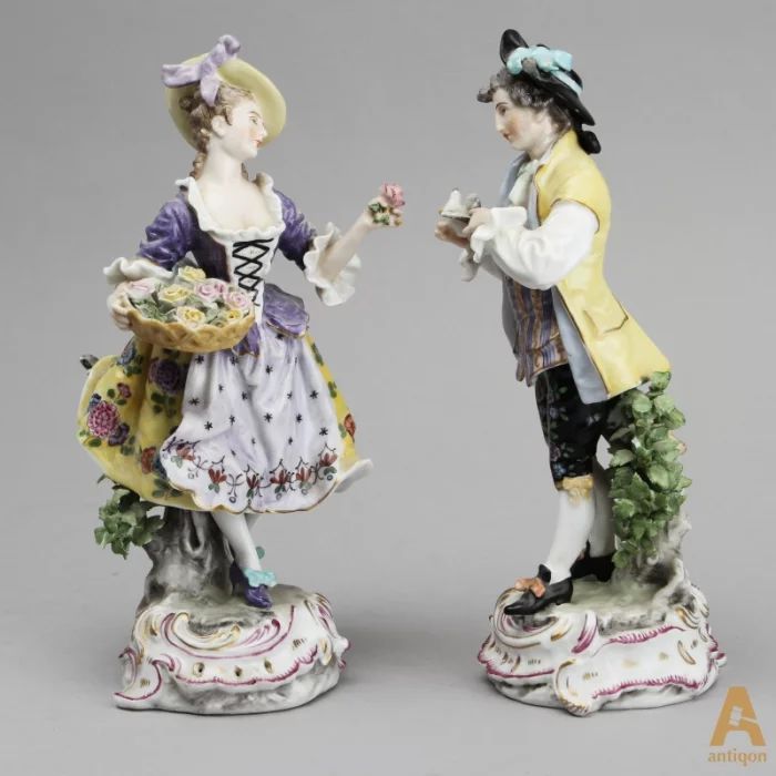 Romantic couple "Sevre"