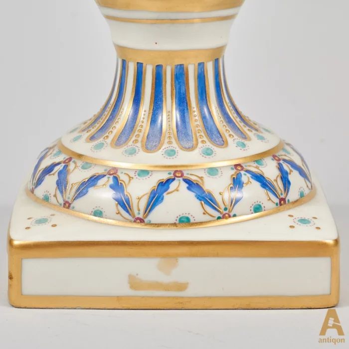 Vase "Porcelaine de Paris"