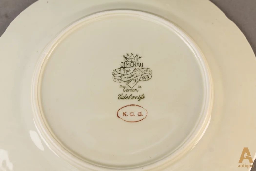 A tea set "Jlmenau"