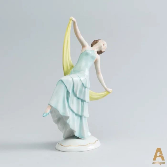 Porcelain figurine "Dancing girl", SITZENDORF