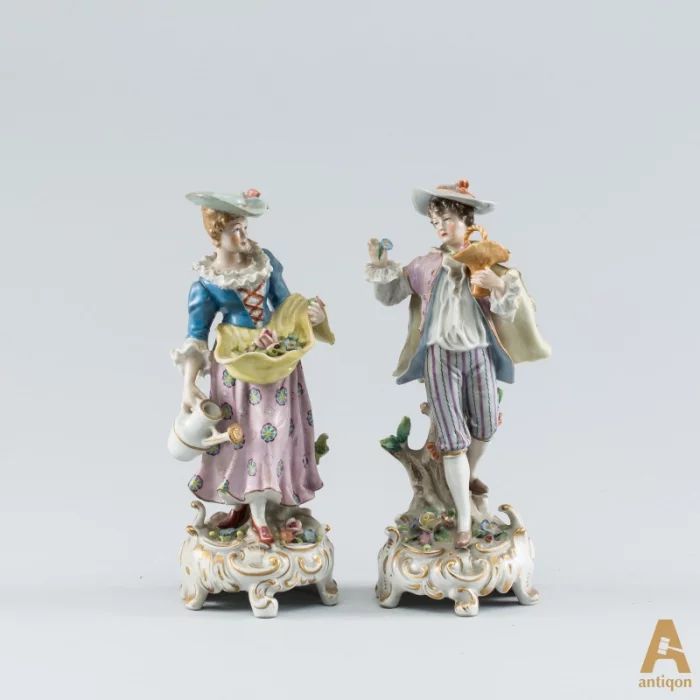 "Romantic couple" Sitzendorf