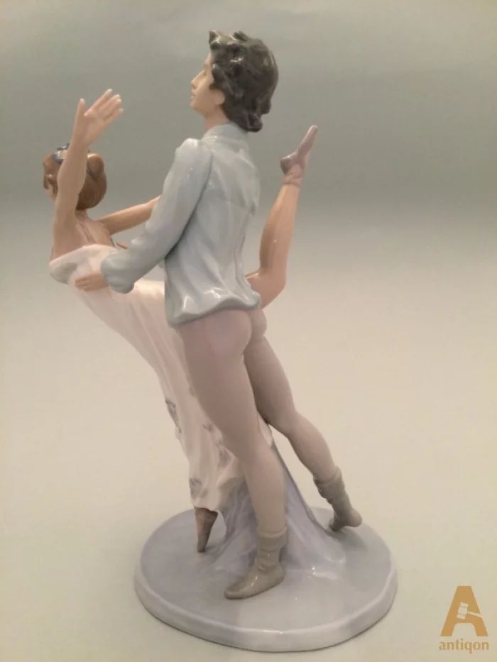 Figurine en porcelaine "Ballet Couple", Lladro