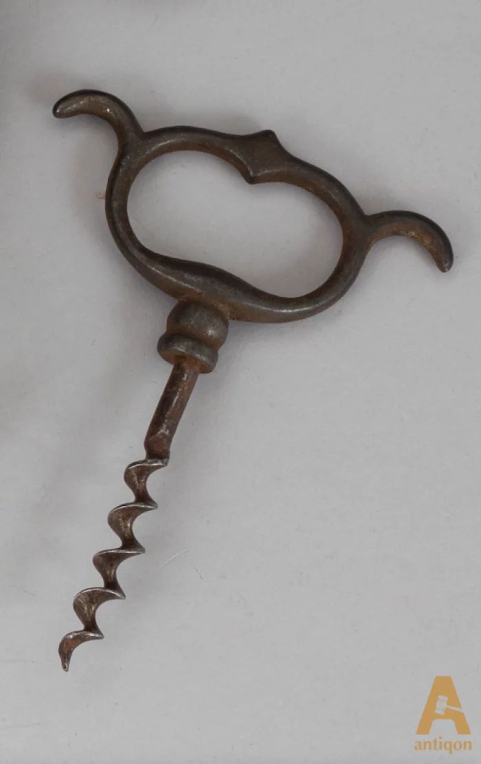 Corkscrew "Four Finger Pull"