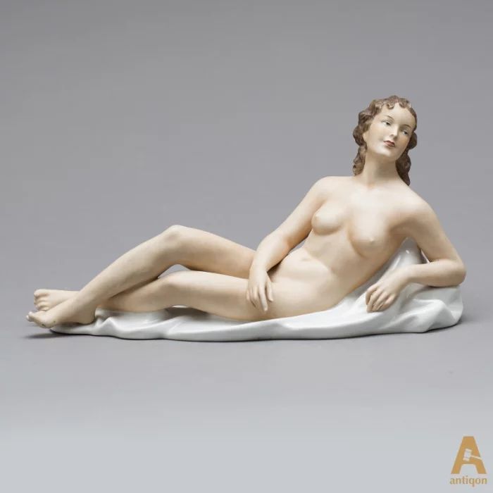 "Naked girl" Schaubach