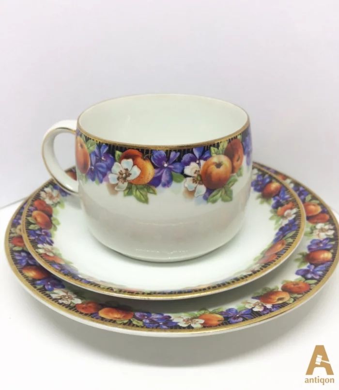 Tea cup with a saucers. Kuznetsov