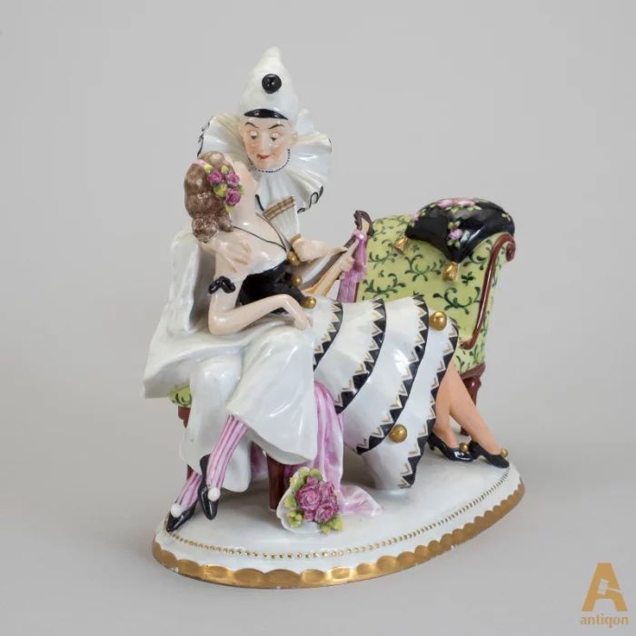 Pierrot and Columbine. Porzellanfabrik E. & A.