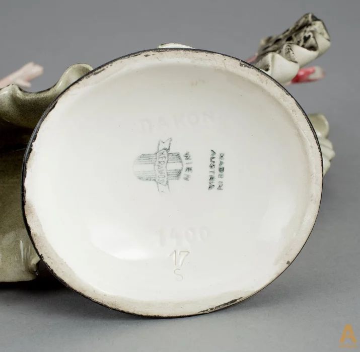 "Танцовщица фламенко". Wien Keramos