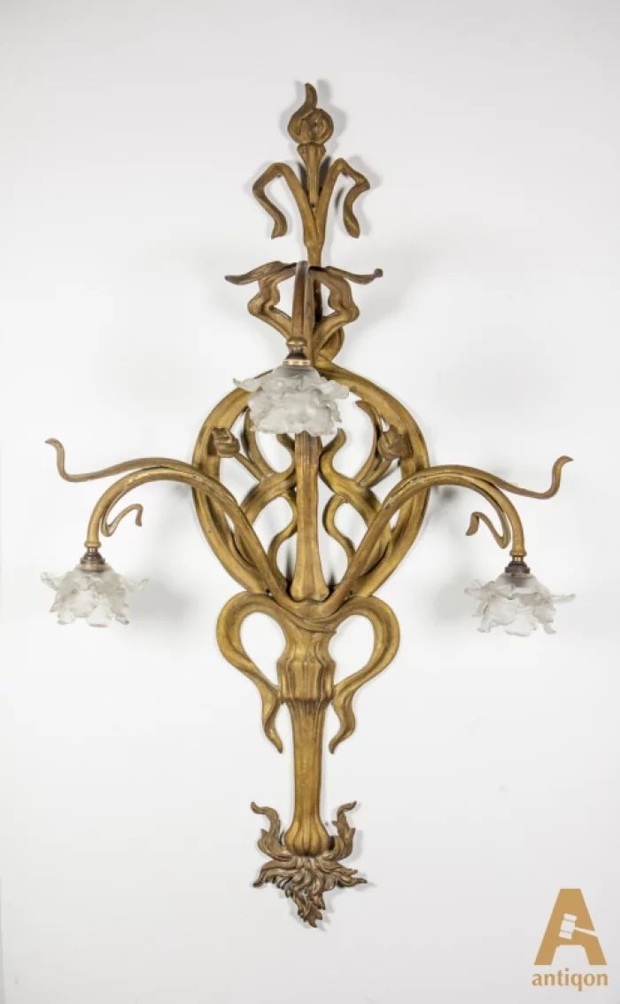 A pair of sconces "Modern"