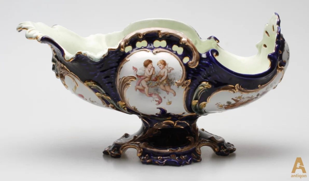 Jardiniere "Putti"