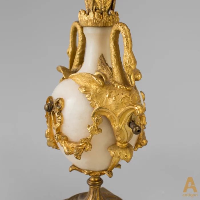 Пара подсвечников "Цветы"