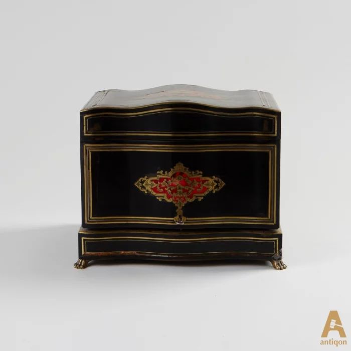 Fold-out travel liquor bar